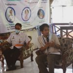 Konselor Psikolog RCB SAPDA sedang memaparkan materi tentang upaya yang bisa dilakukan jika ada keluarga yang menyembunyikan anak penyandang disabilitas.